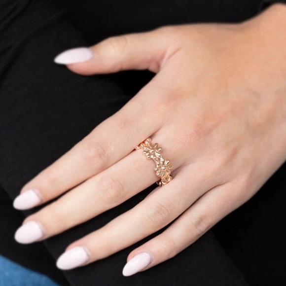 Paparazzi Ring